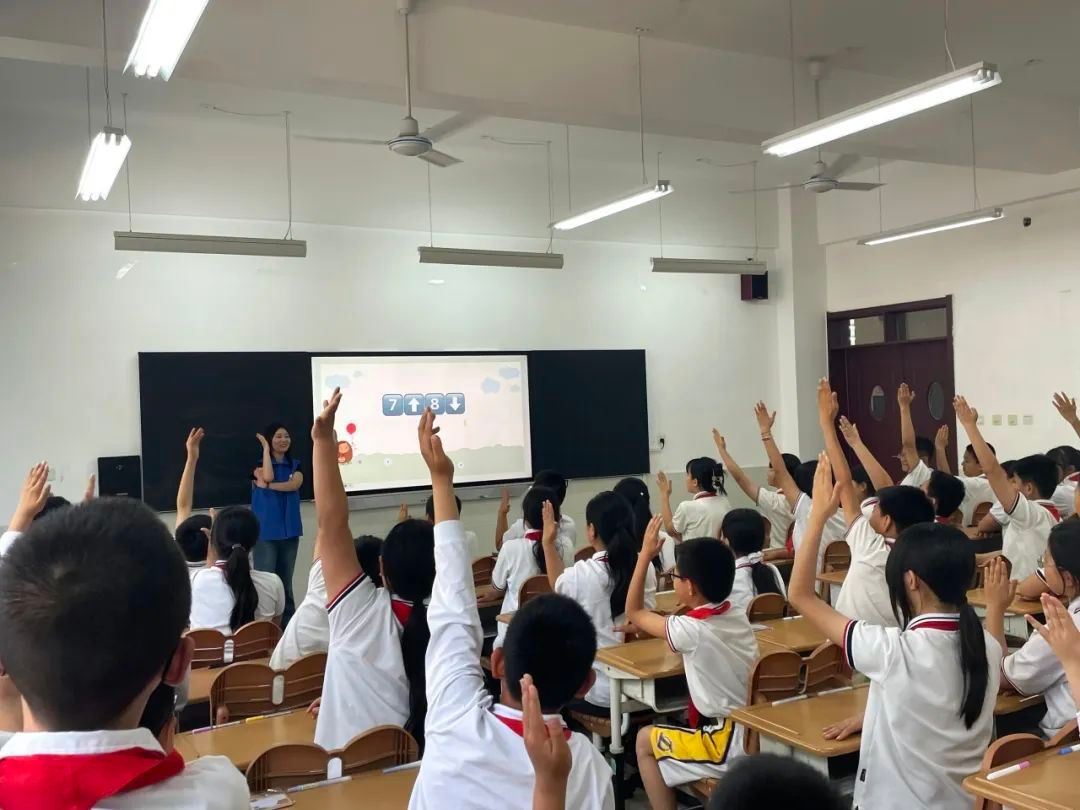 d56e439711fa14d50f523c4088dff5ed193095b4